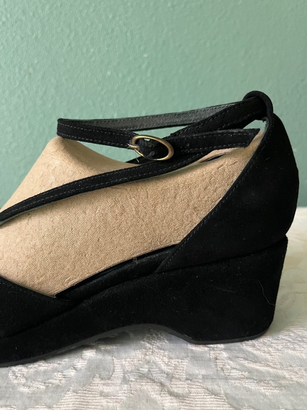 Donald J. Pilner Black Nubuck Dressy Wedge Sandals   Worn Twice  Size 7 - Picture 7 of 12